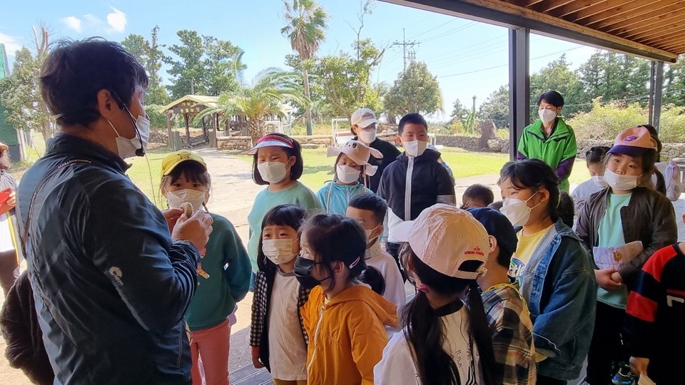 최남단교육농장 프로그램(사진=서귀포농업기술센터 제공)