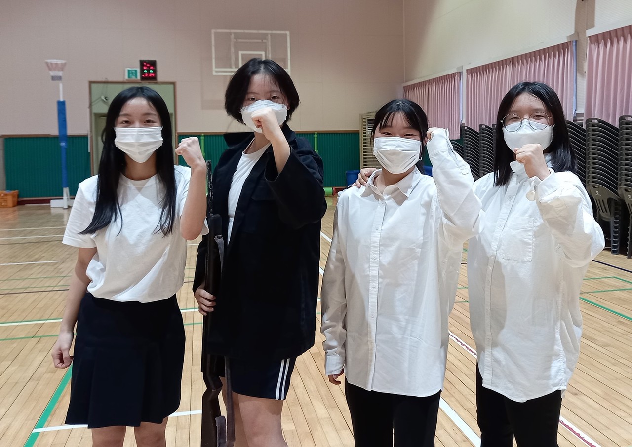 인터뷰에 참여한 김보경, 정지원, 이예은, 나가빈 학생  (사진=설윤숙 인턴기자)