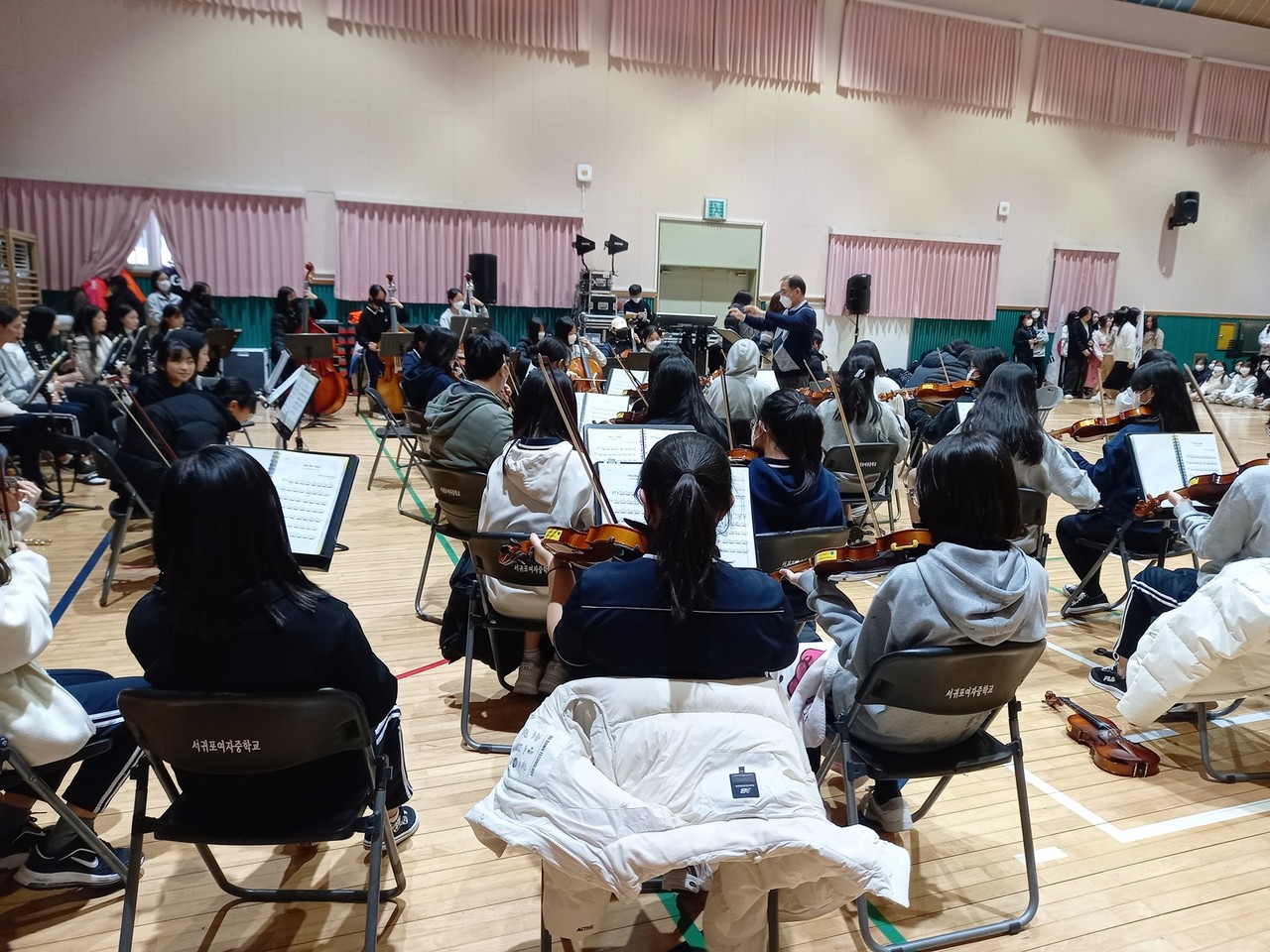 서귀여중 오케스트라 (사진=설윤숙 인턴기자)