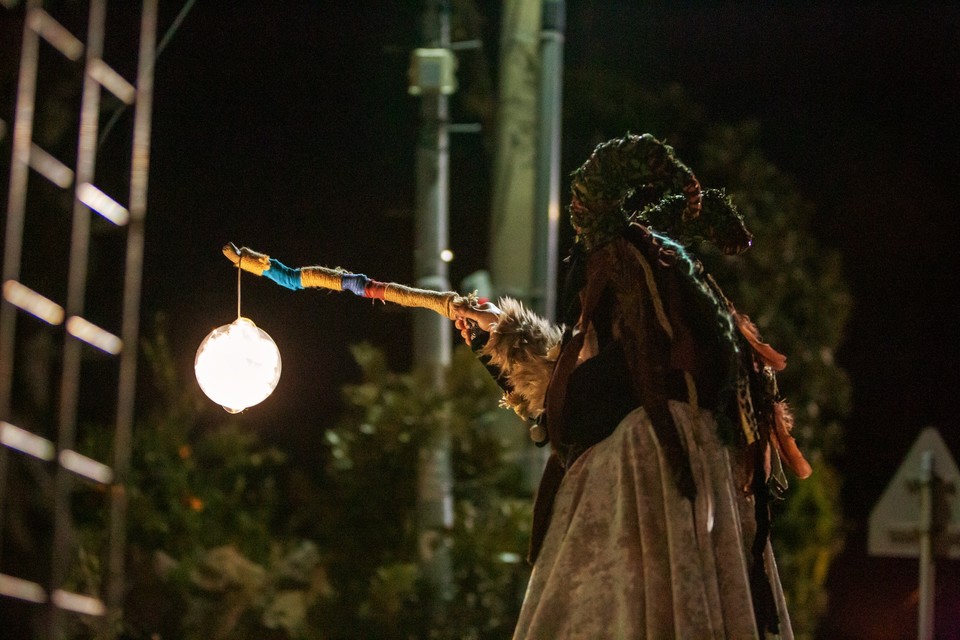 '별씨오름 달빛산책 가면' 공연 장면(사진=JDC)