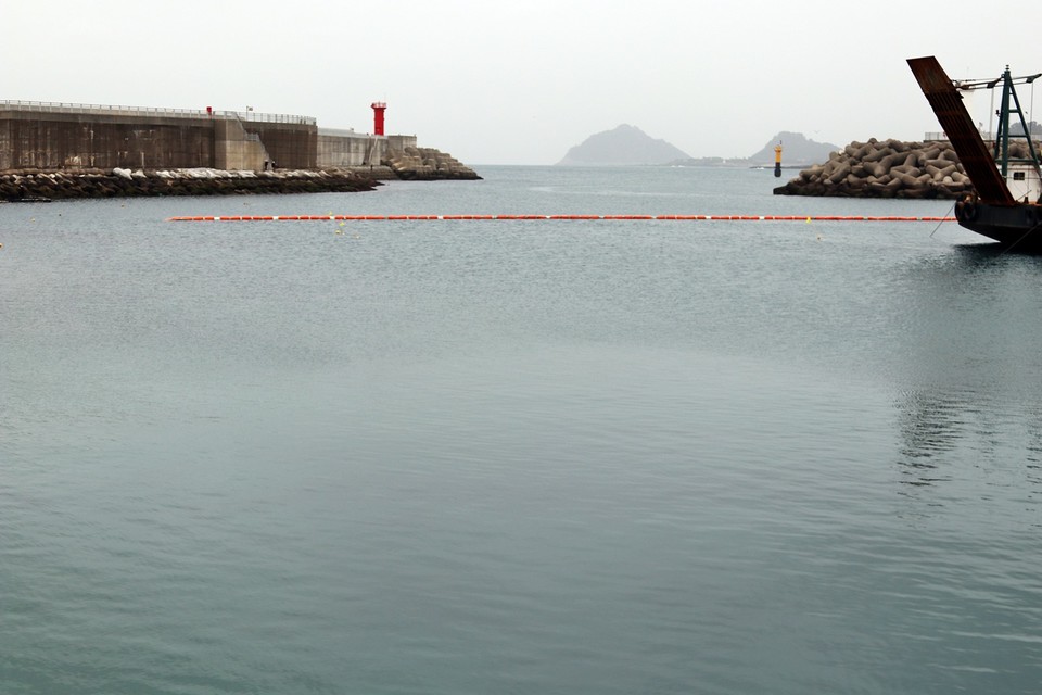 민간사업자가 계류시설 75선석을 설치하기로 예정된 곳은 텅 비었다. 그리고 주변에 들어설 계획이던 클럽하우스도 착공조차 되지 않았다.(사진=장태욱 기자)