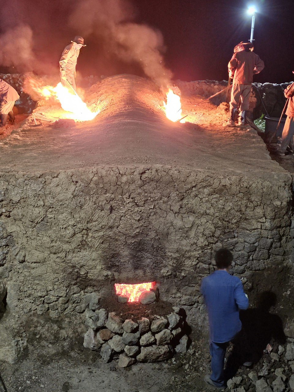 제주옹기굴제 큰불때기 (사진=(사)제주전통옹기전승보존회·제주옹기박물관)