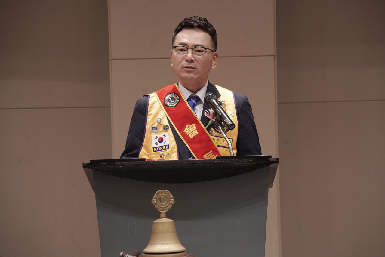현충민 신임회장이 취임사를 하고 있다.