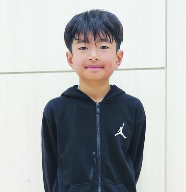 하원초 4학년 김강율 학생.