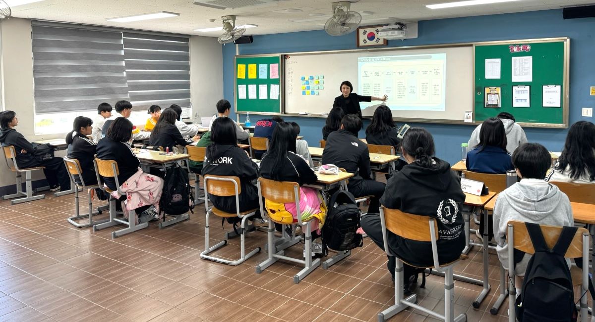 지난 5월 9일 중문고에서 진행된 찾아가는 청소년참여예산학교 