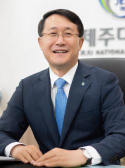 김일환  총장.