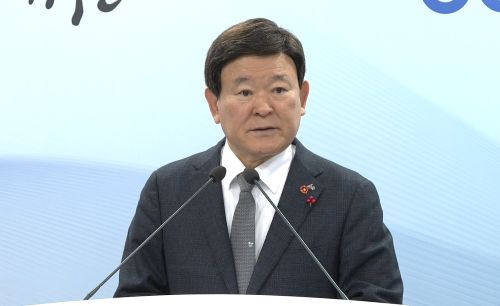 김광수 교육감이 지난해 12월 10일 오전, 도교육청 기자실에서 특성화고 일반고 전환 등 고교체재개편 관련 기자회견을 진행했다. 